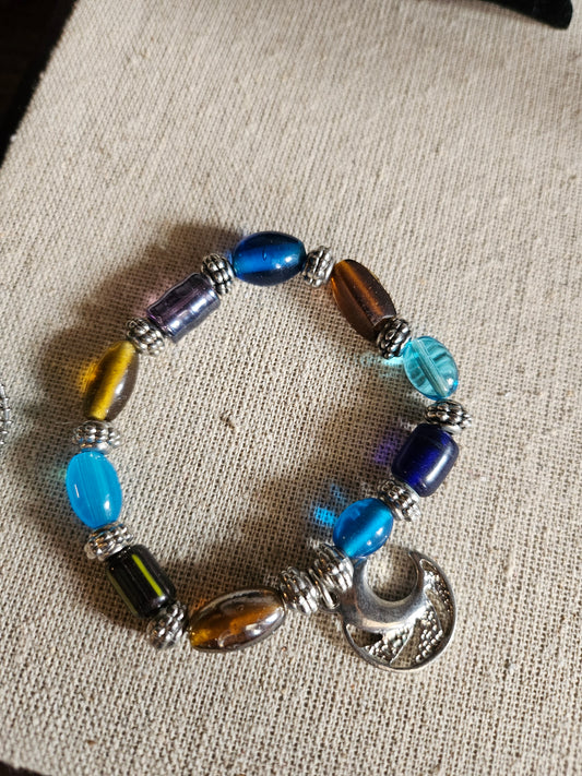 Lost treasures bracelet